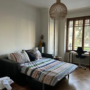 1x-chambre-one-bedroom-perle-du-lac-geneva.genevahotels4all.com/