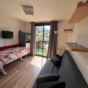 appartement-6-8-couchages-la-foux-dallos.fr-provencehotel.com/